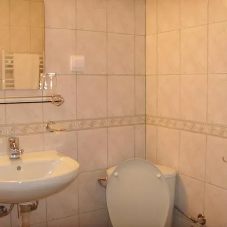 Хотел семеен маркони